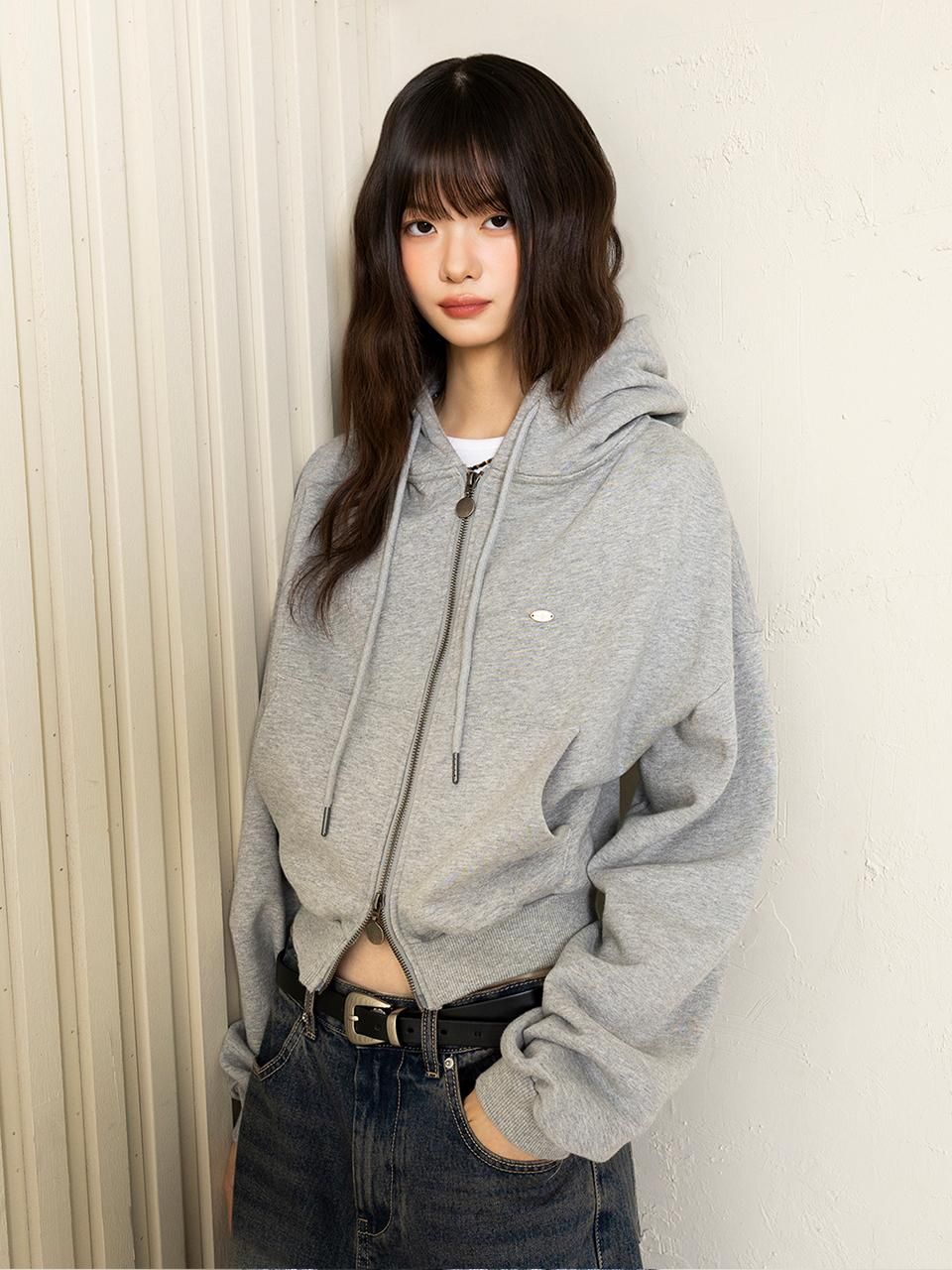 12 Mẫu Hoodie Tránh Nắng 2026 Được Giới Trẻ Yêu Thích Nhất